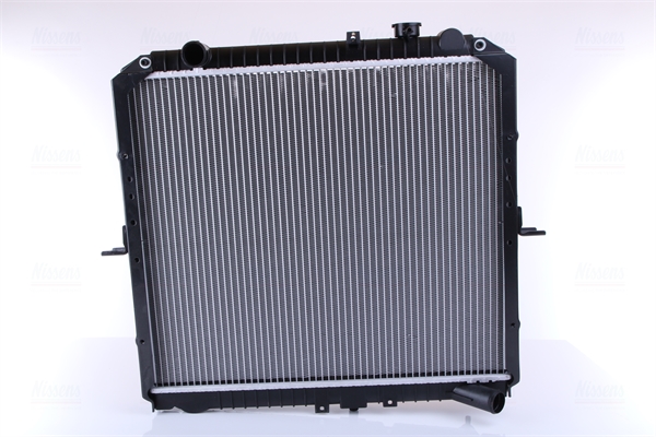 Radiator, engine cooling - 66622 NISSENS