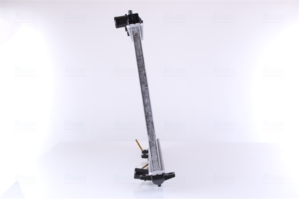 Radiator, engine cooling - 66671 NISSENS