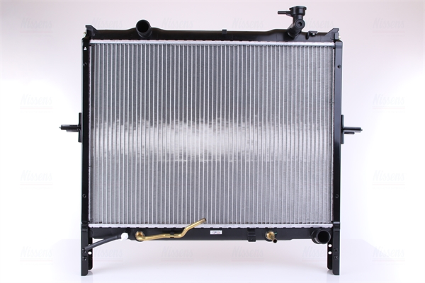Radiator, engine cooling - 66772 NISSENS