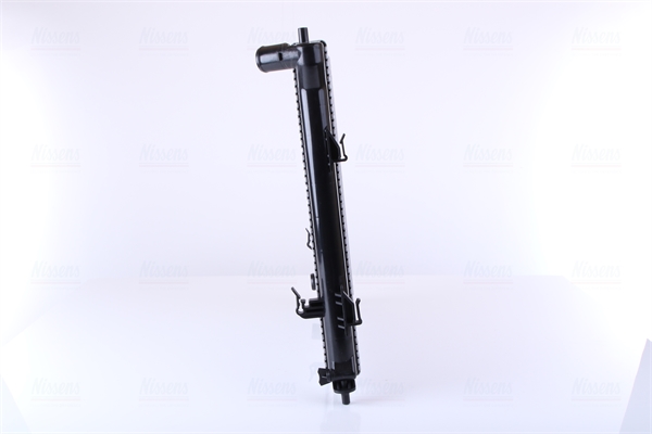 Radiator, engine cooling - 675016 NISSENS
