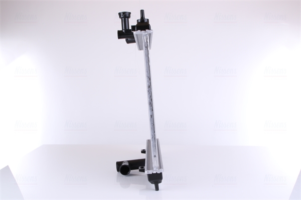 Radiator, engine cooling - 67512 NISSENS