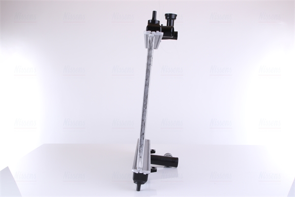 Radiator, engine cooling - 67512 NISSENS