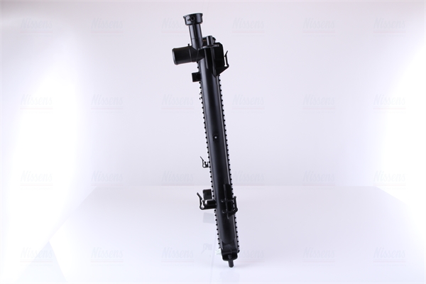 Radiator, engine cooling - 67518 NISSENS