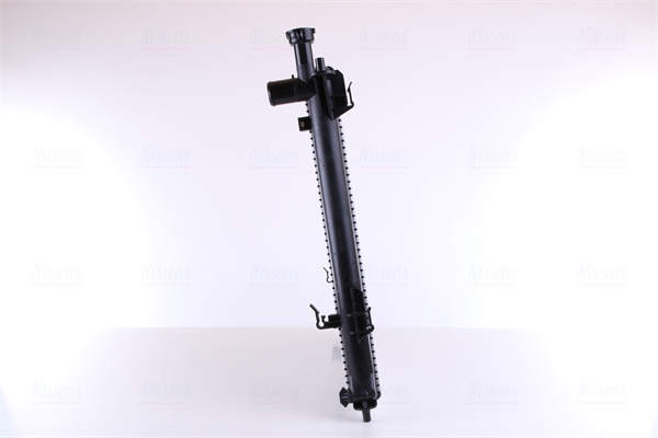 Radiator, engine cooling - 67522 NISSENS