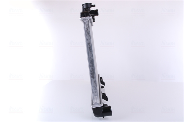Radiator, engine cooling - 67721 NISSENS