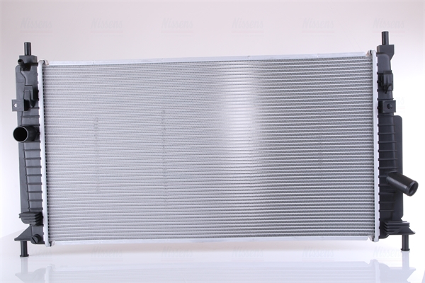 Radiator, engine cooling - 68520 NISSENS