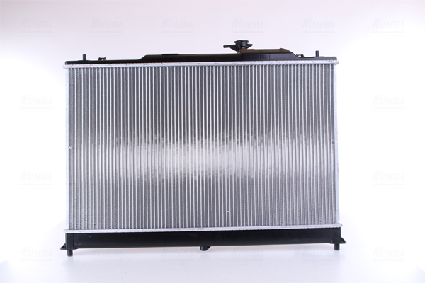 Radiator, engine cooling - 68524 NISSENS