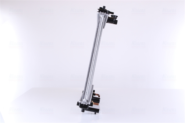 Radiator, engine cooling - 68537 NISSENS