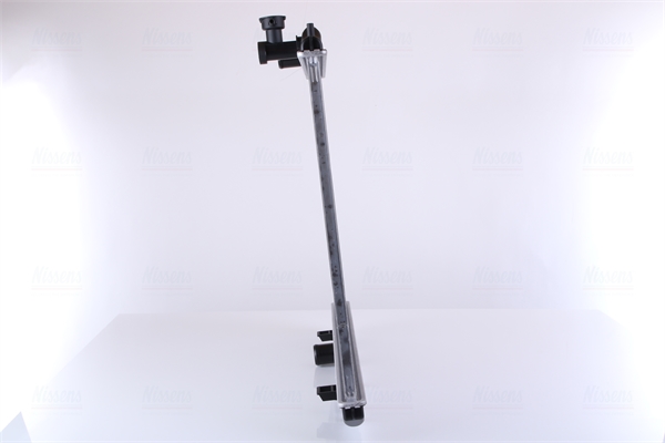 Radiator, engine cooling - 68724 NISSENS