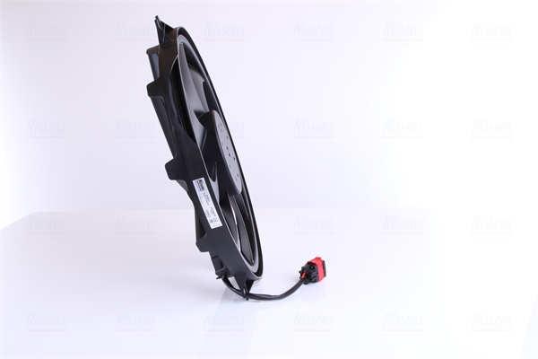 Вентилятор, охлаждение двигателя - 85607 NISSENS