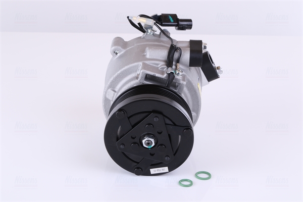 Compressore, Climatizzatore - 890666 NISSENS