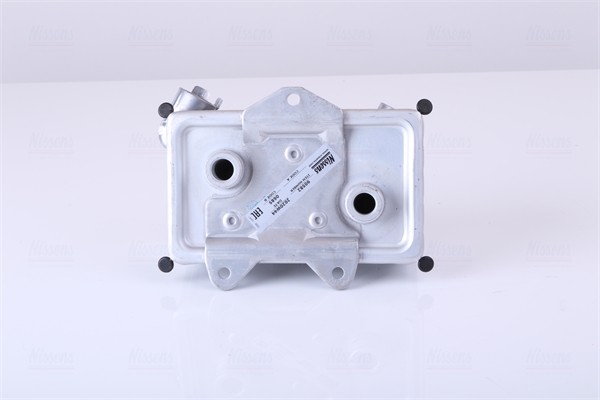 Oil Cooler, engine oil - 90582 NISSENS