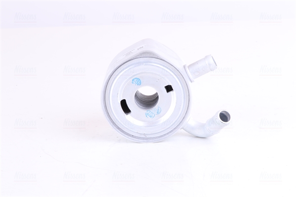 Oil Cooler, engine oil - 90669 NISSENS
