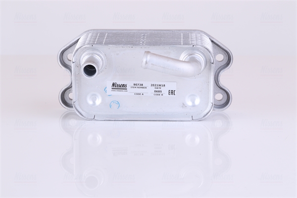 Oil Cooler, engine oil - 90738 NISSENS
