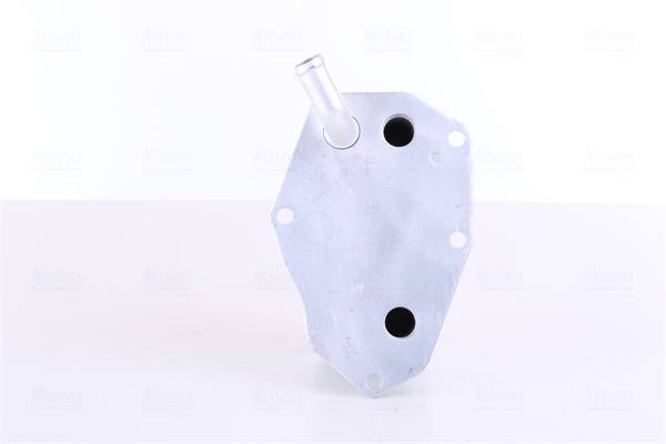 Oil Cooler, engine oil - 90826 NISSENS