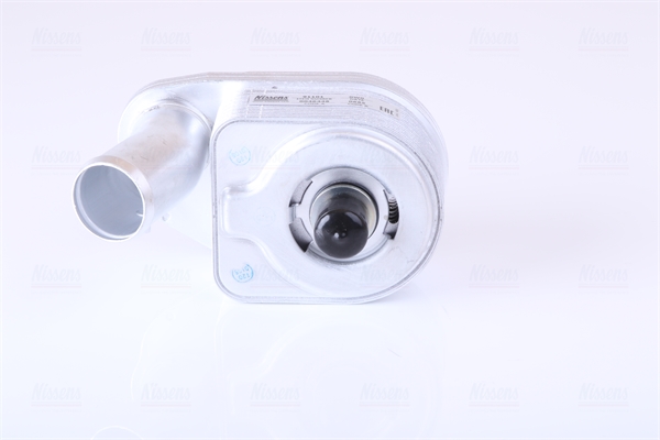Oil Cooler, engine oil - 91101 NISSENS