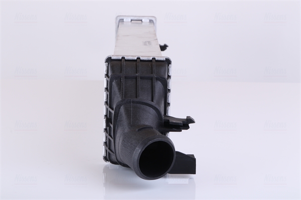 Intercooler - 961582 NISSENS