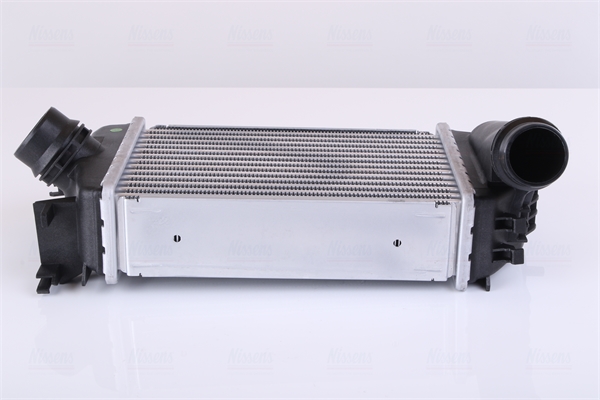 Intercooler - 961583 NISSENS