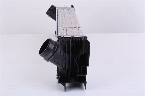 Intercooler - 961596 NISSENS