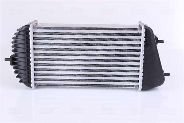 Intercooler, charger - 96465 NISSENS