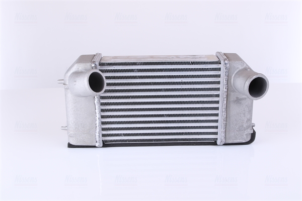 Intercooler, charger - 96489 NISSENS