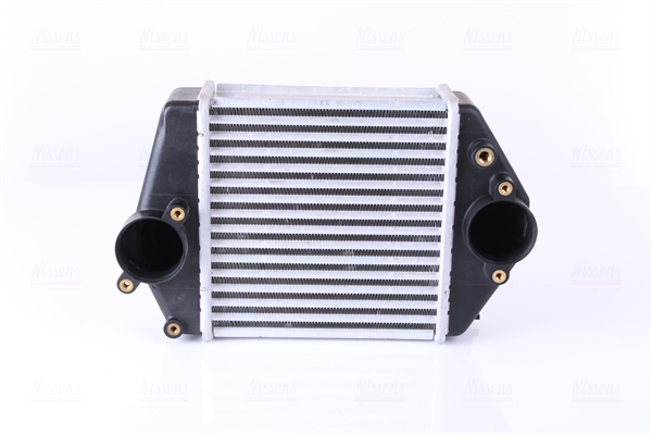 Intercooler, charger - 96570 NISSENS