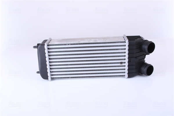 Intercooler, charger - 96612 NISSENS