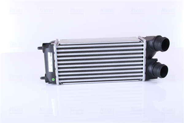 Intercooler, charger - 96627 NISSENS