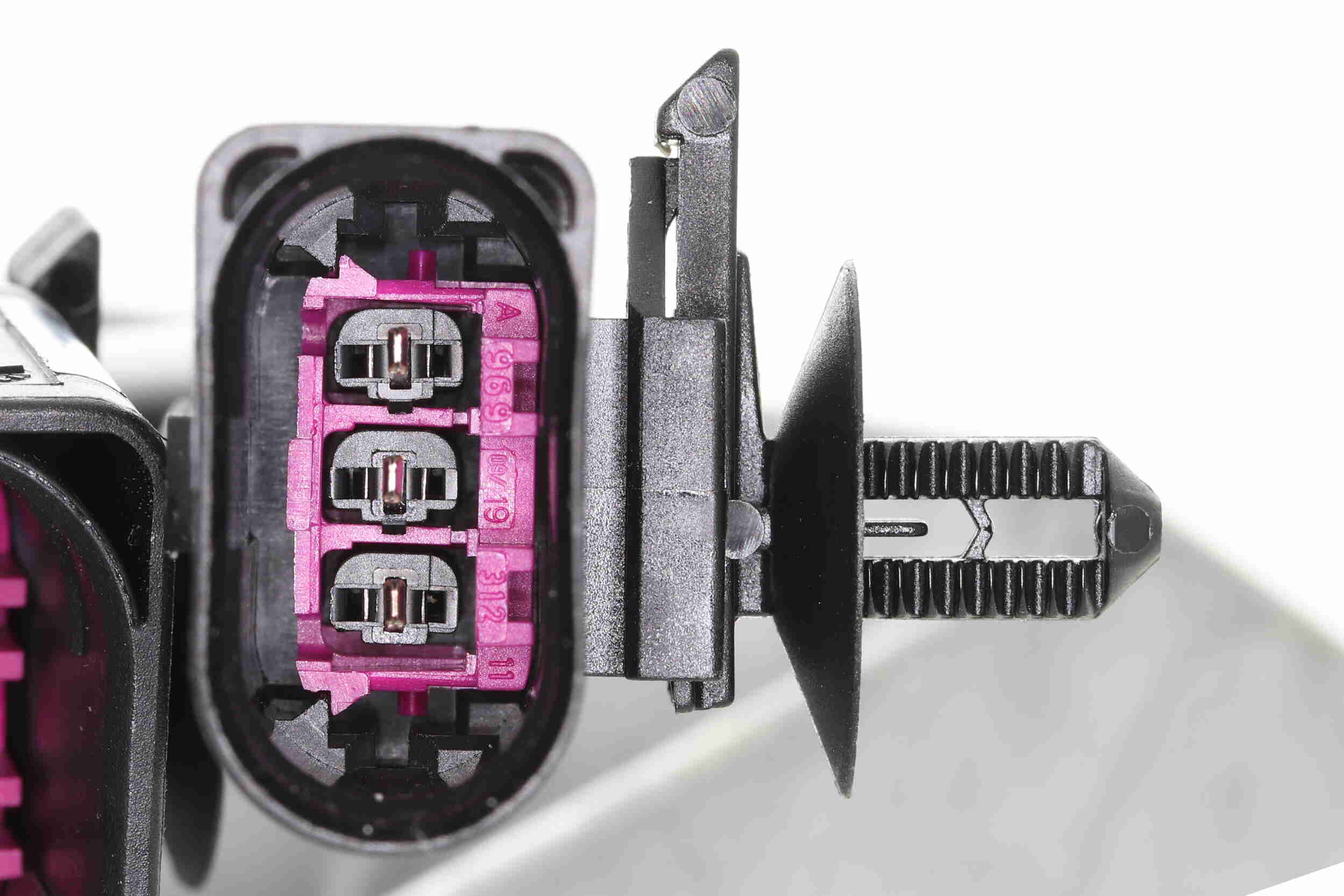 Lambda Sensor - V30-76-0033 VEMO