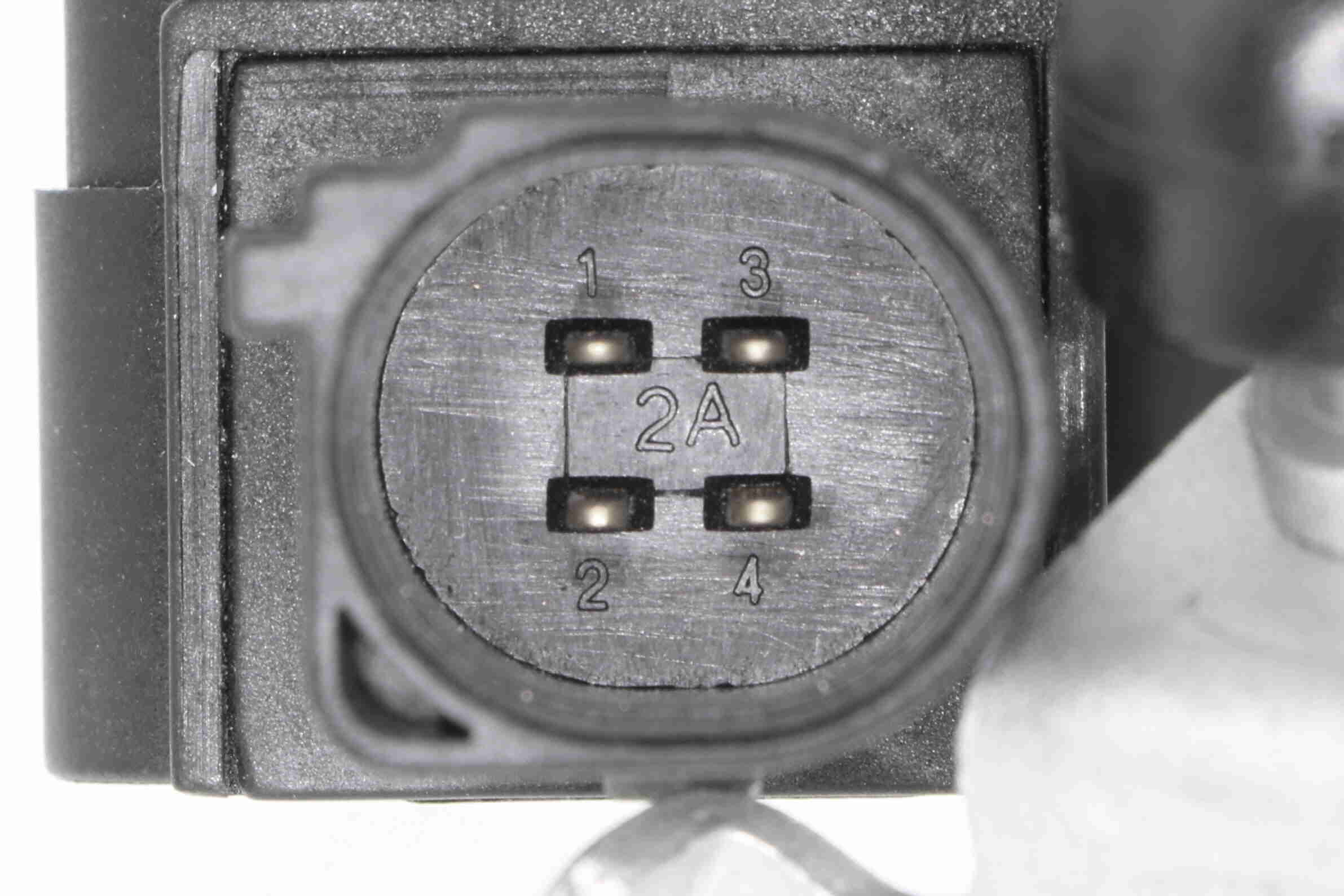 Lambda Sensor - V20-76-0042 VEMO