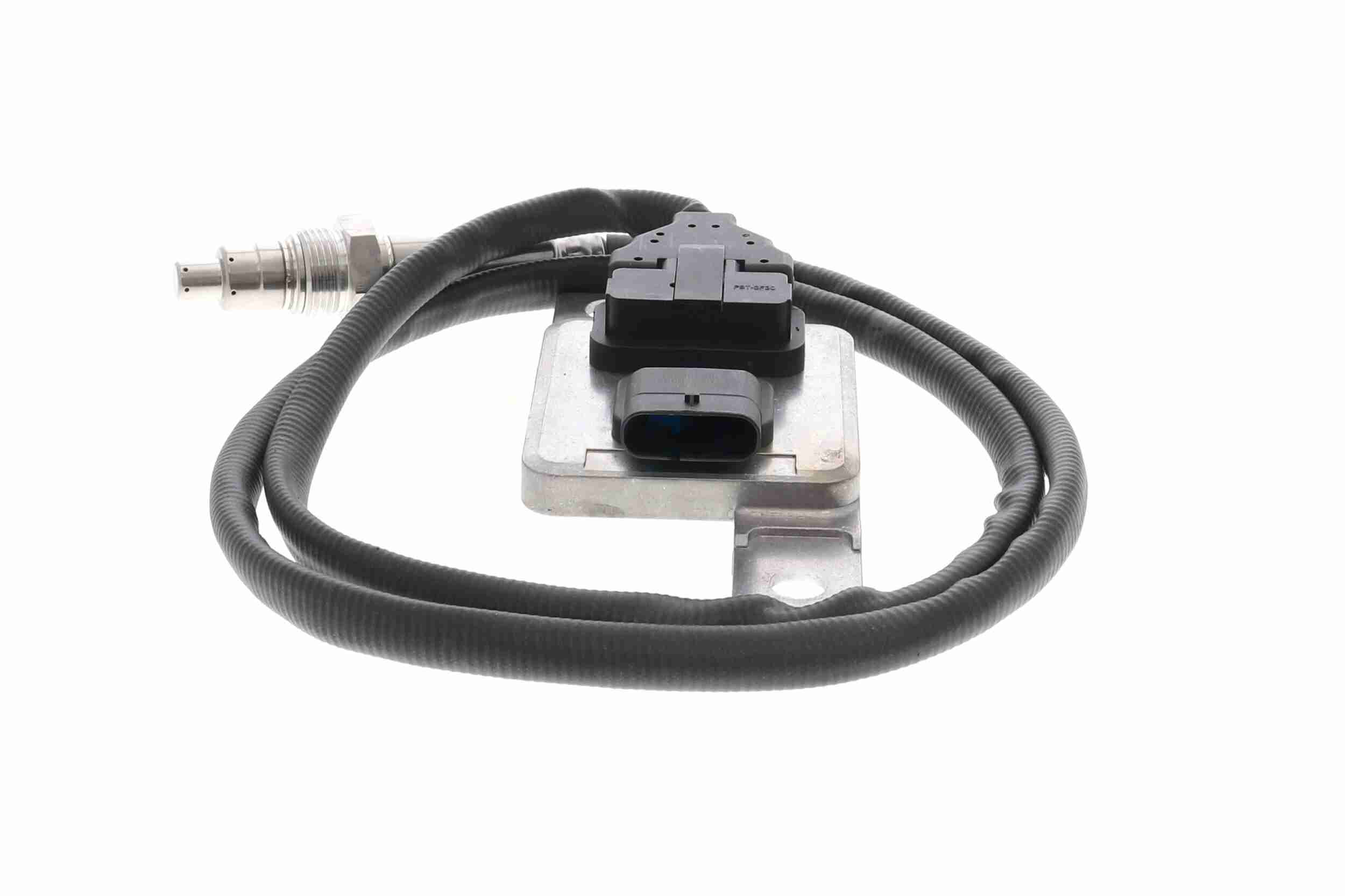 NOx Sensor, urea injection - V10-72-0092 VEMO