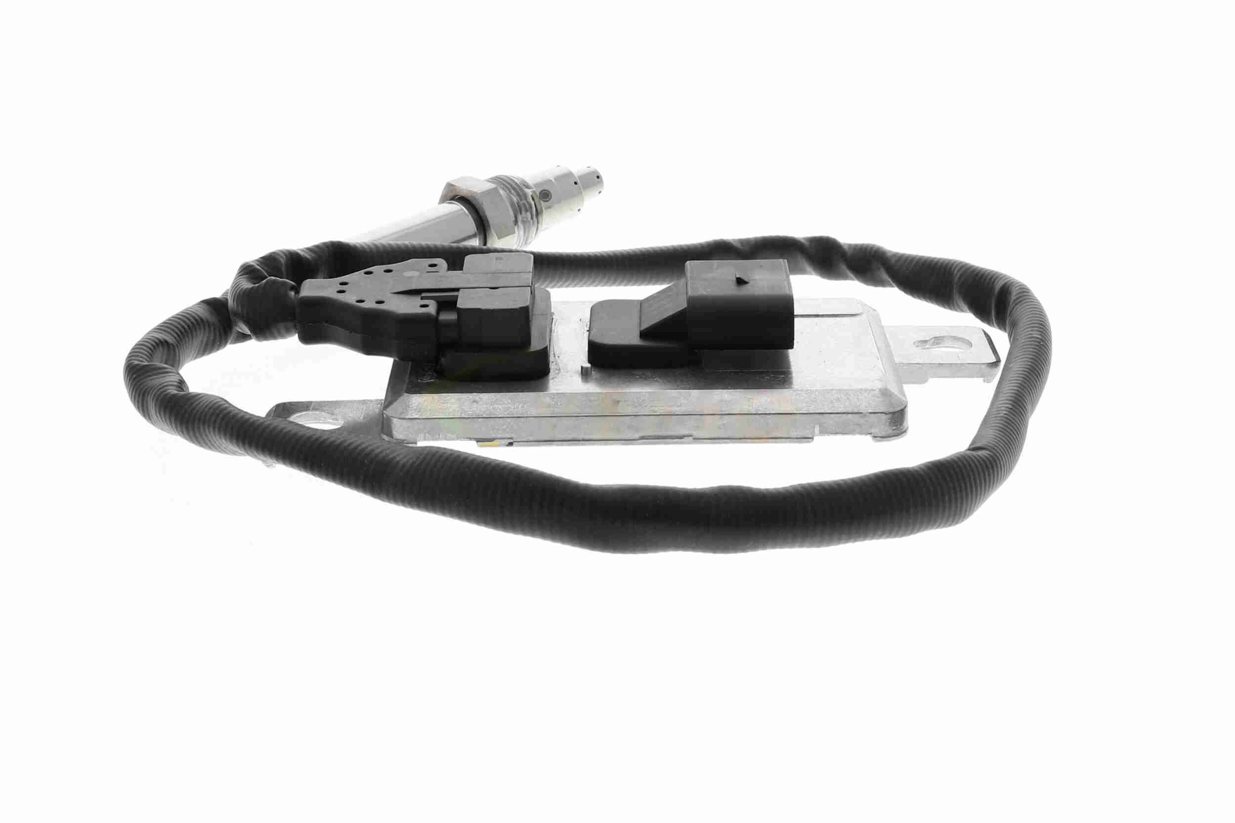 NOx Sensor, urea injection - V10-72-0100 VEMO