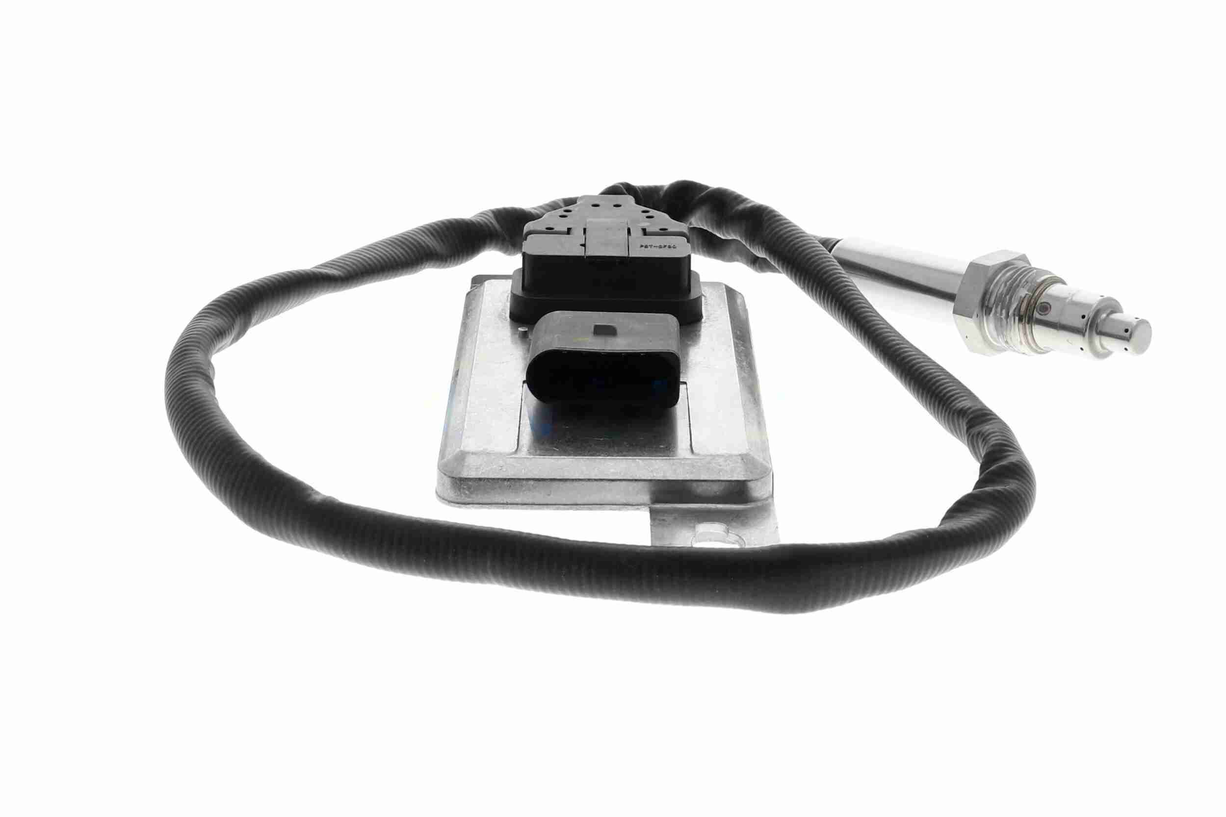 NOx Sensor, urea injection - V10-72-0100 VEMO