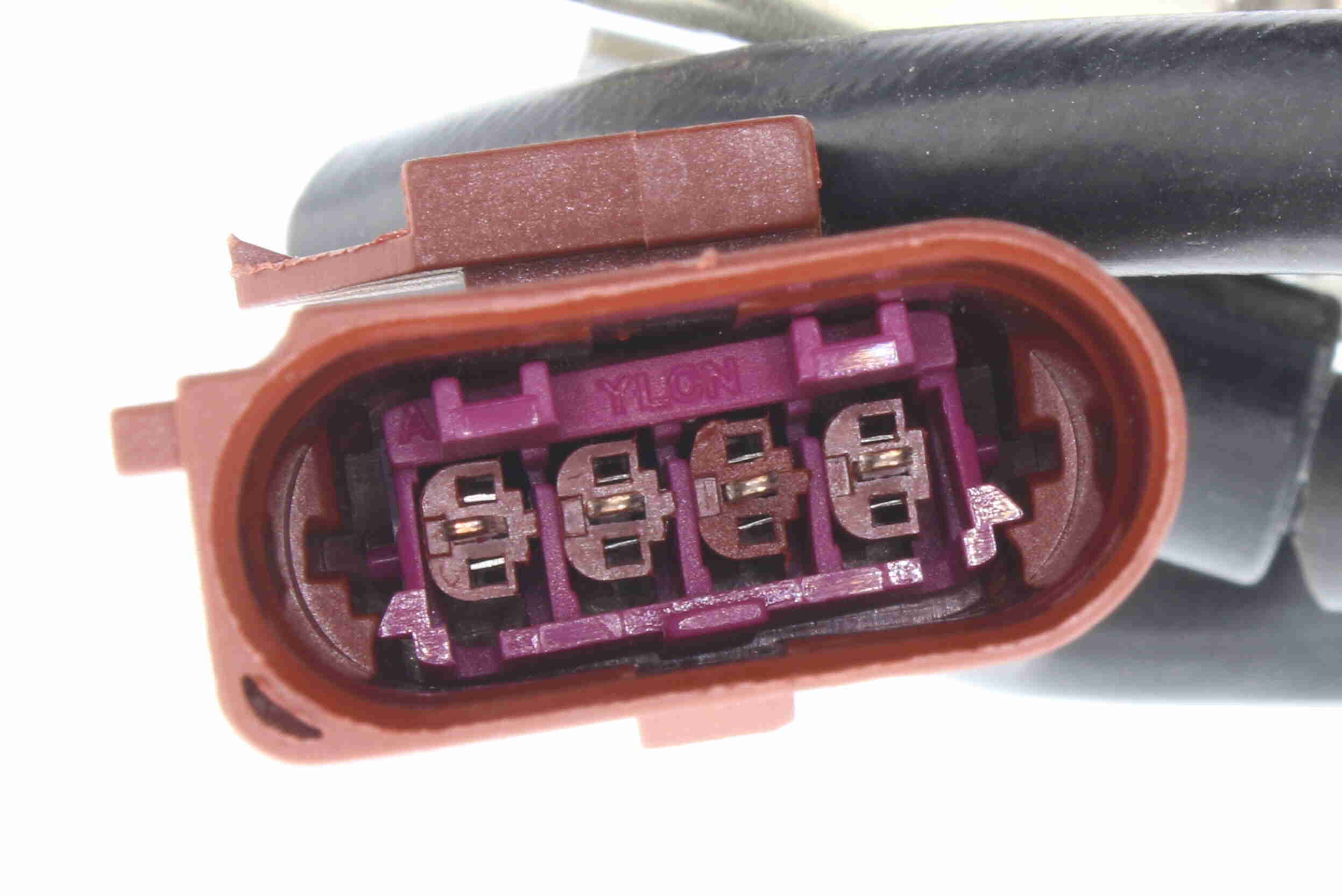 Lambda Sensor - V10-76-0070 VEMO
