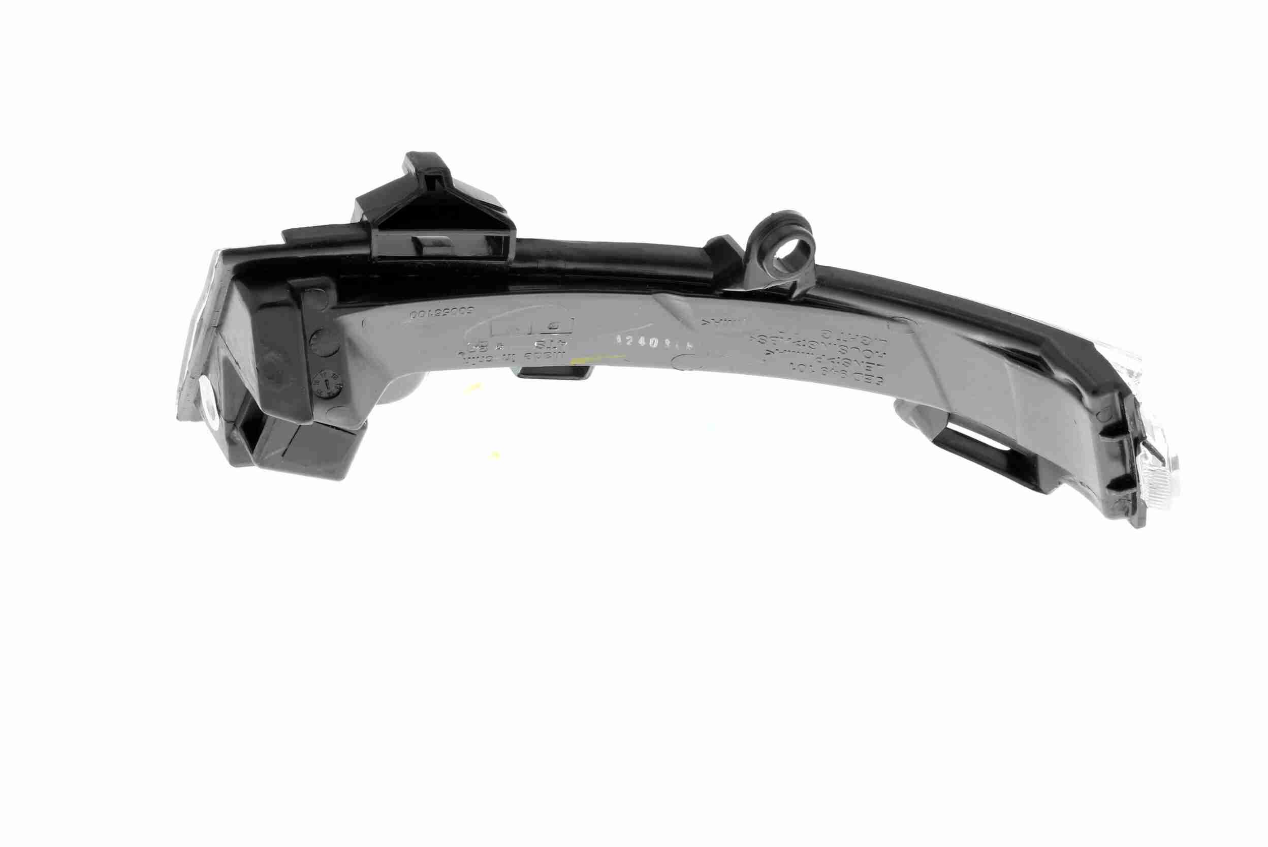 Sensor, wheel speed - V52-72-0143 VEMO