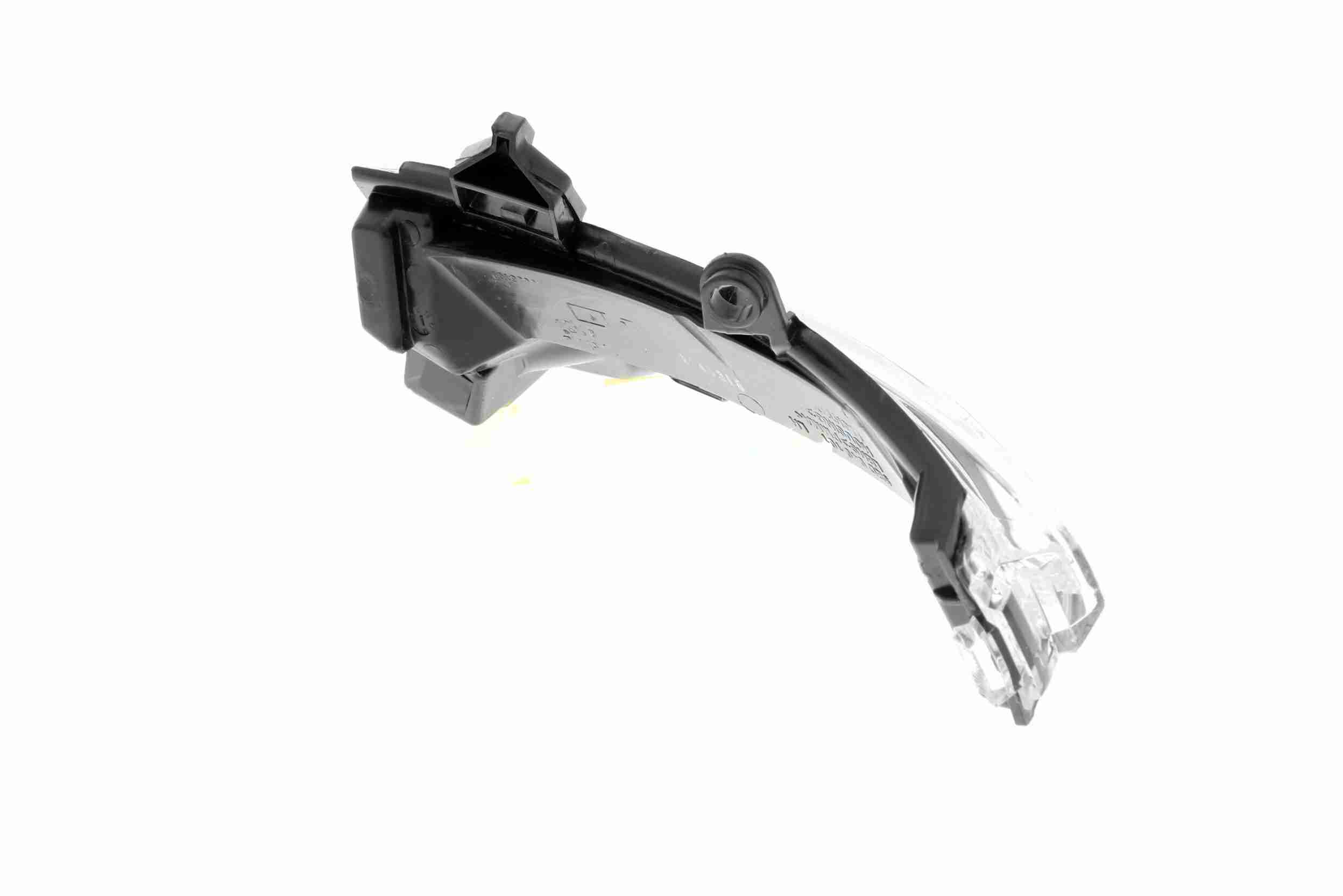 Sensor, wheel speed - V52-72-0143 VEMO