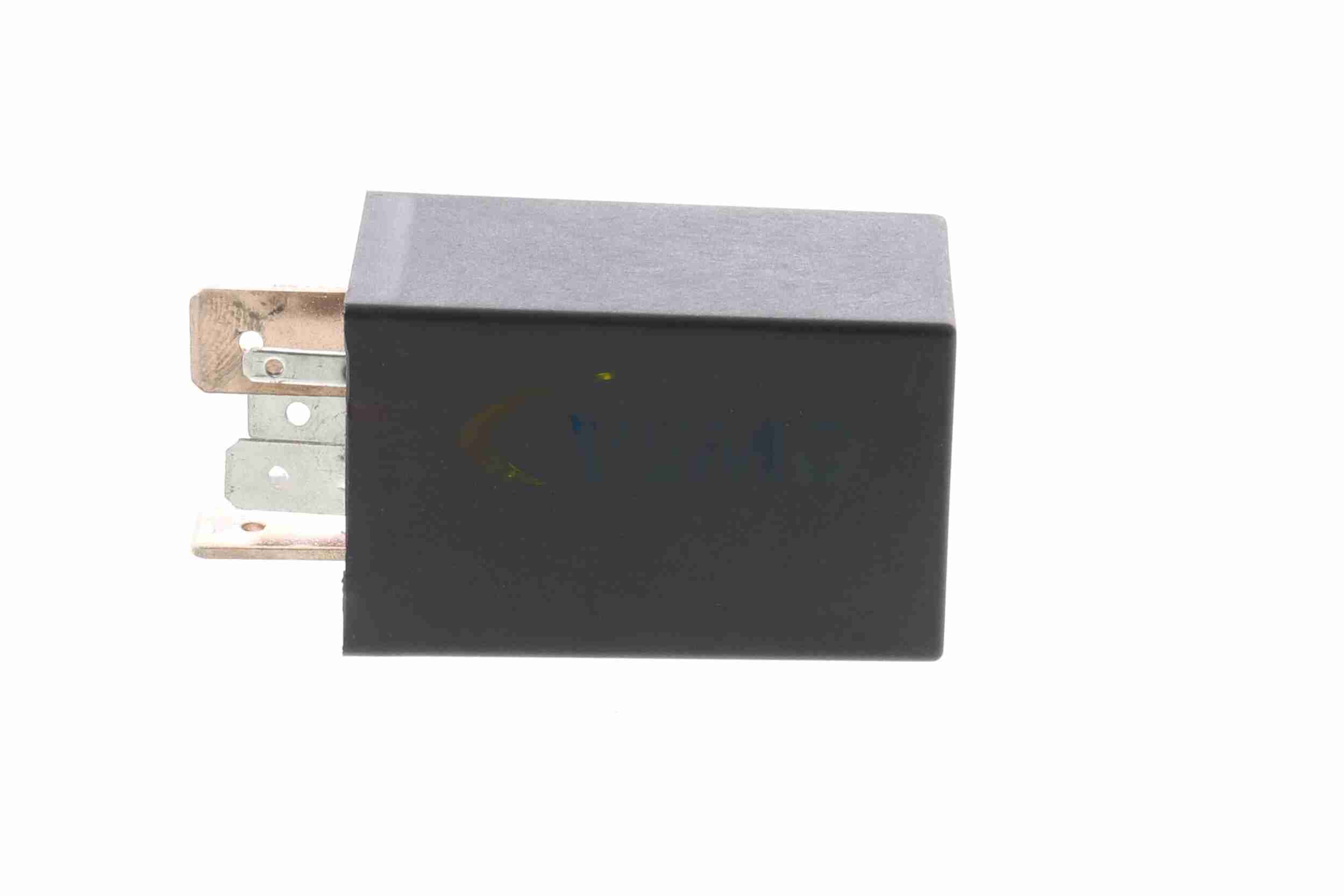 Lambda Sensor - V10-76-0150 VEMO