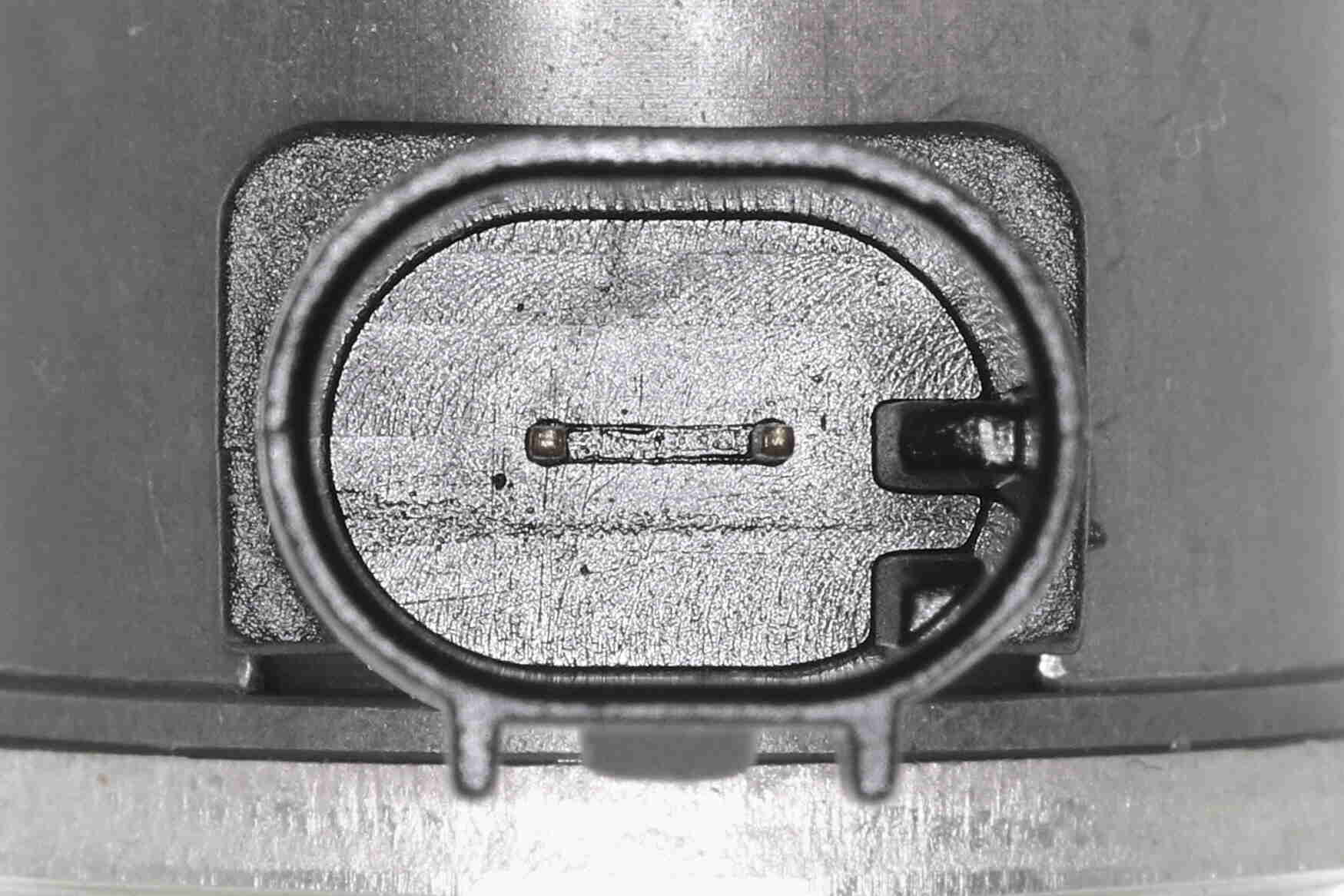 Клапан, рулевой механизм с усилителем - V20-77-0046 VEMO