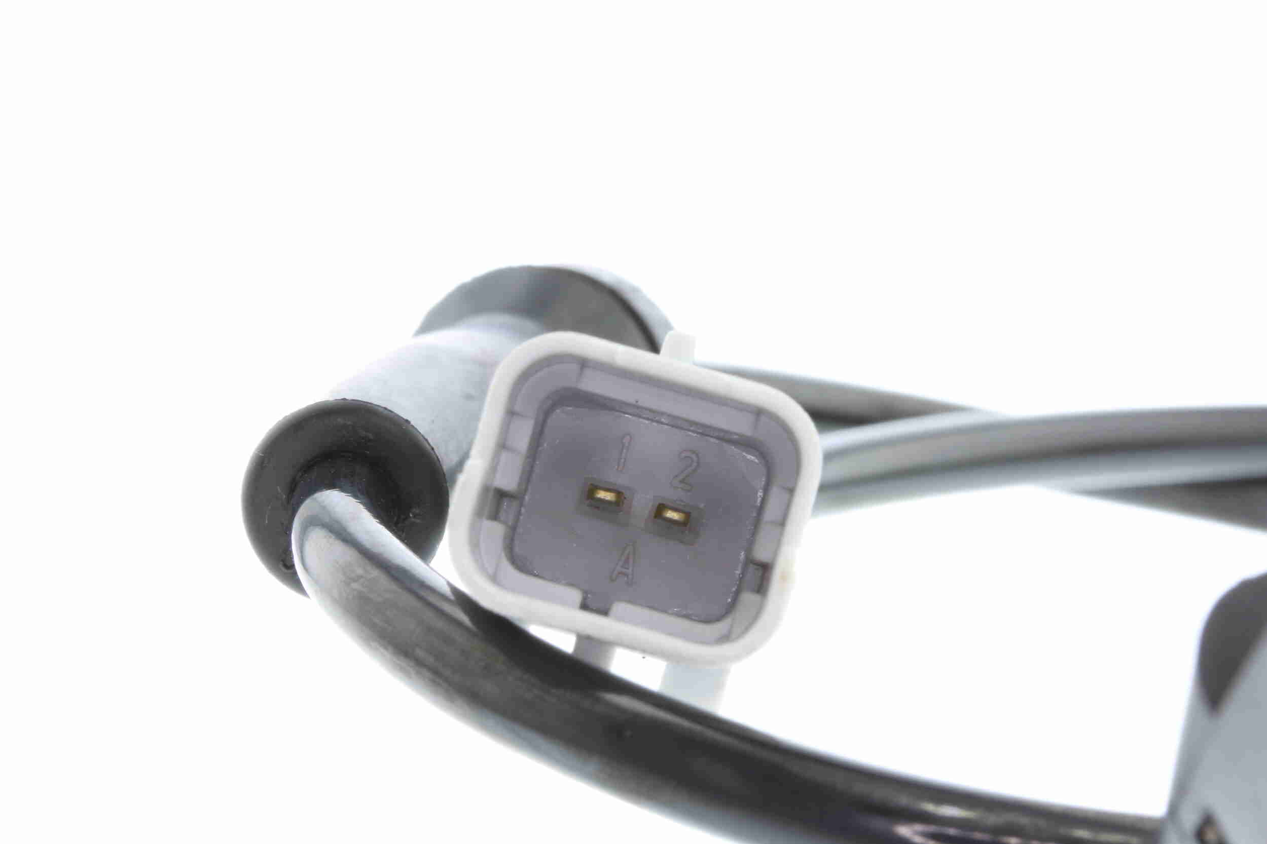Sensor, wheel speed - V10-72-1329 VEMO