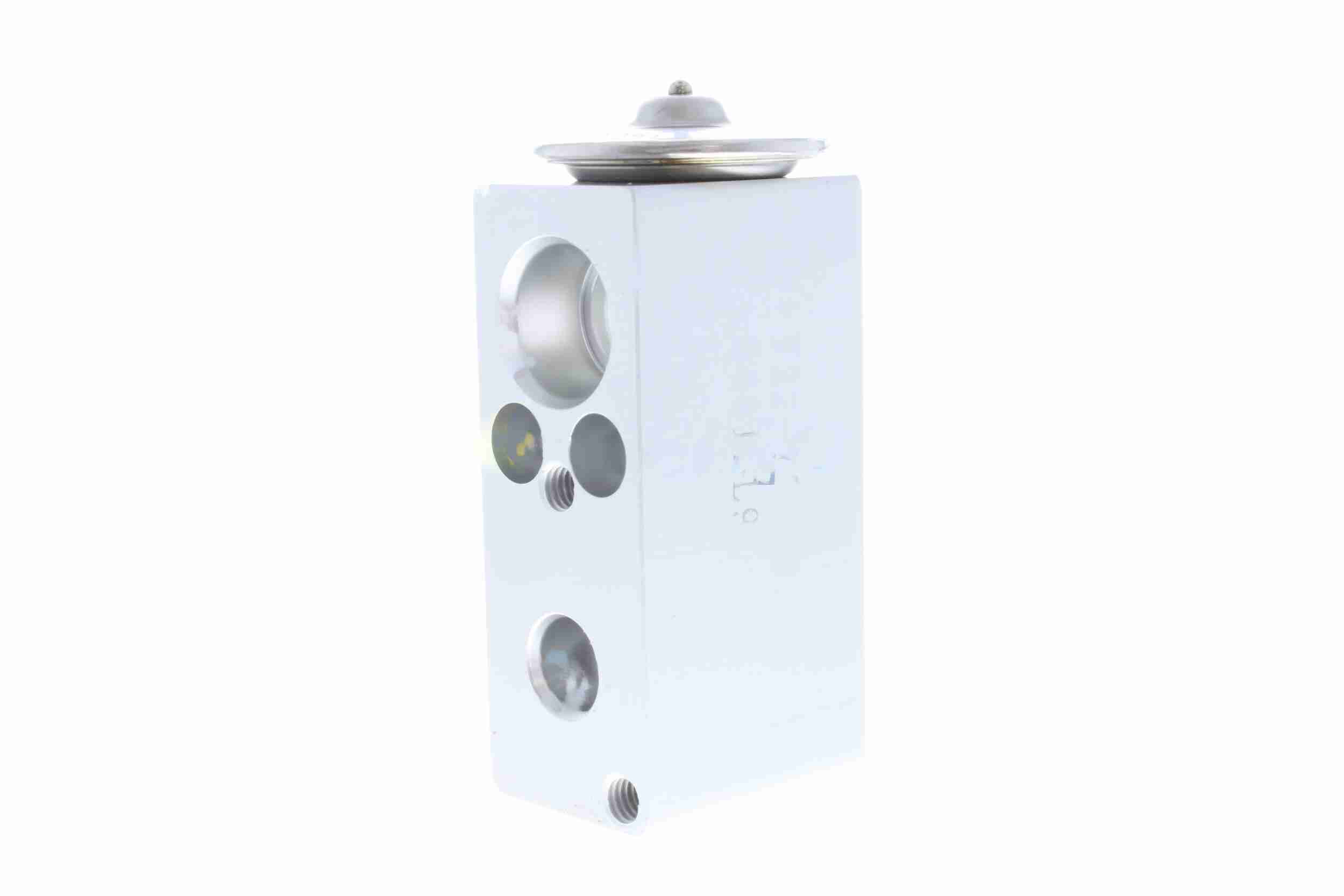Lambda Sensor - V32-76-0008 VEMO