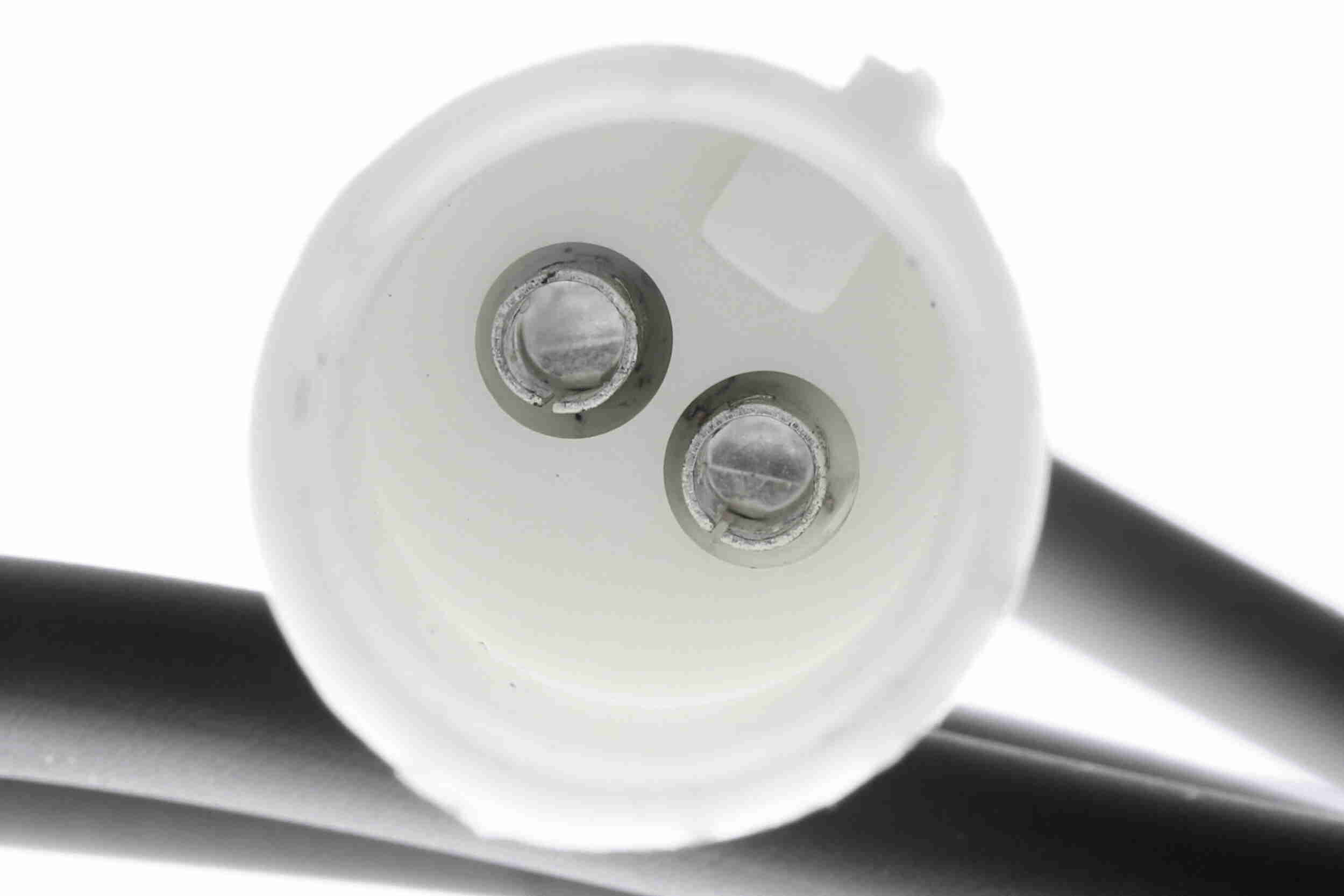 Sensor, wheel speed - V24-72-0240 VEMO