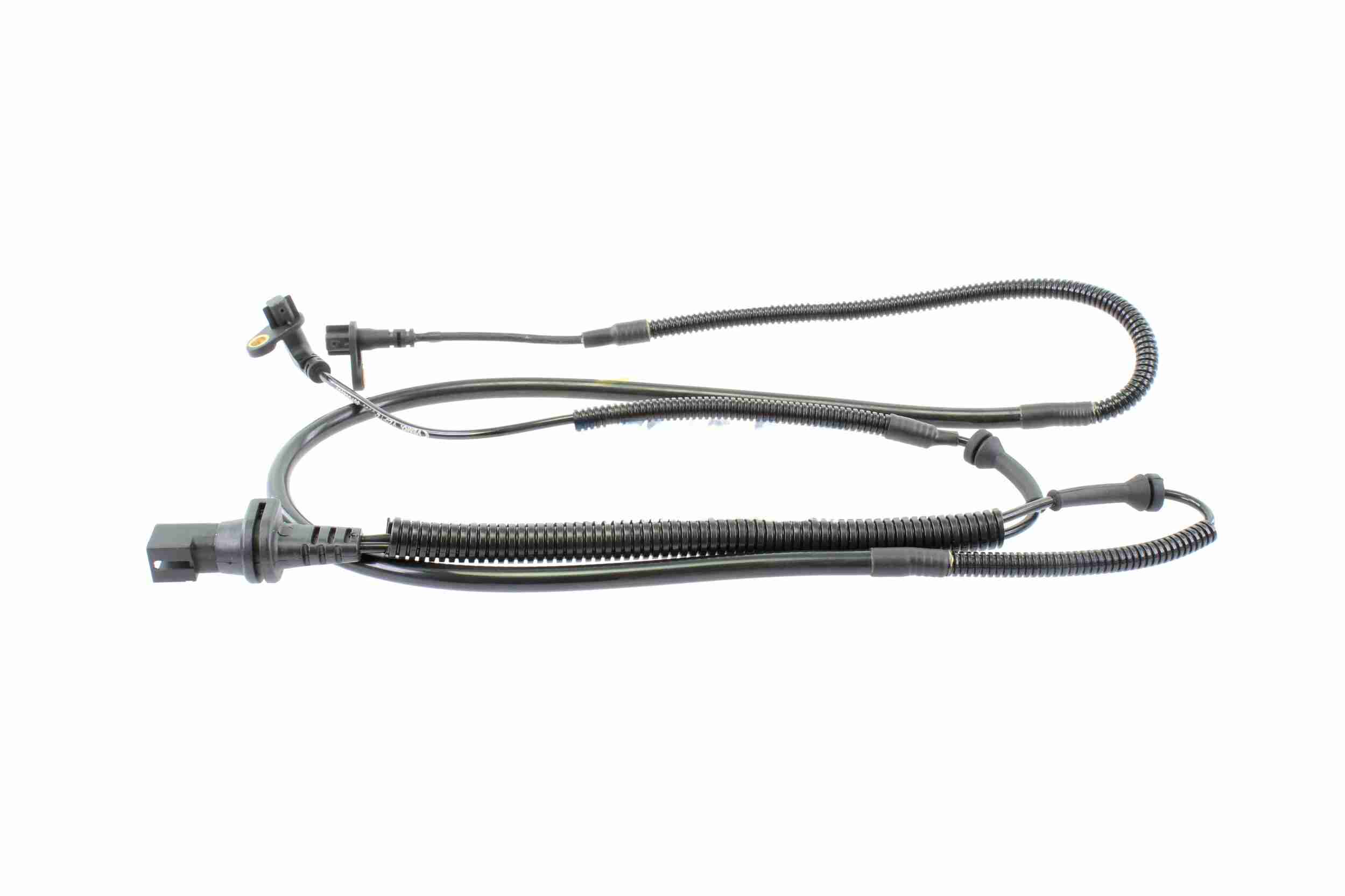 Sensor, wheel speed - V25-72-0068 VEMO