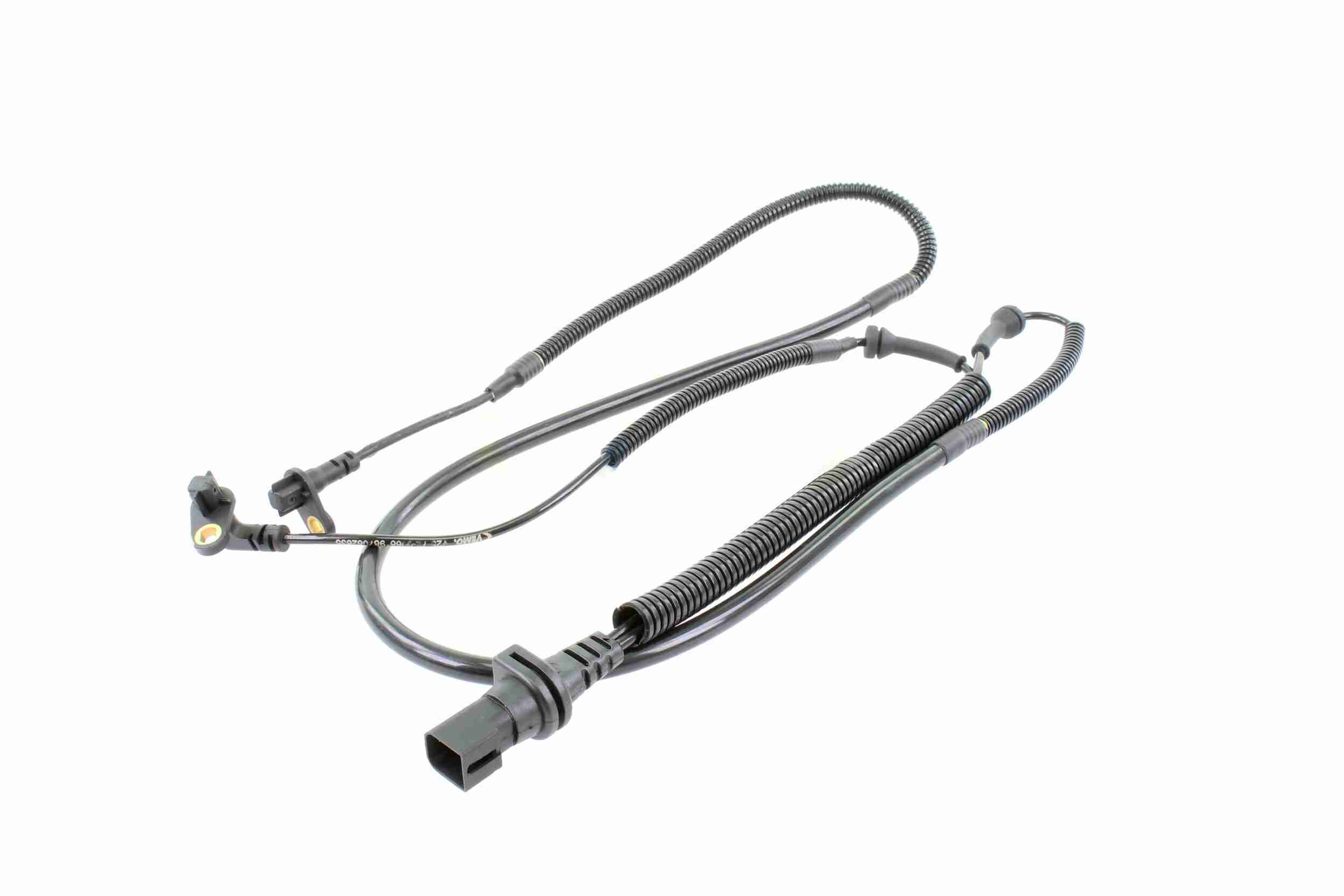Sensor, wheel speed - V25-72-0068 VEMO