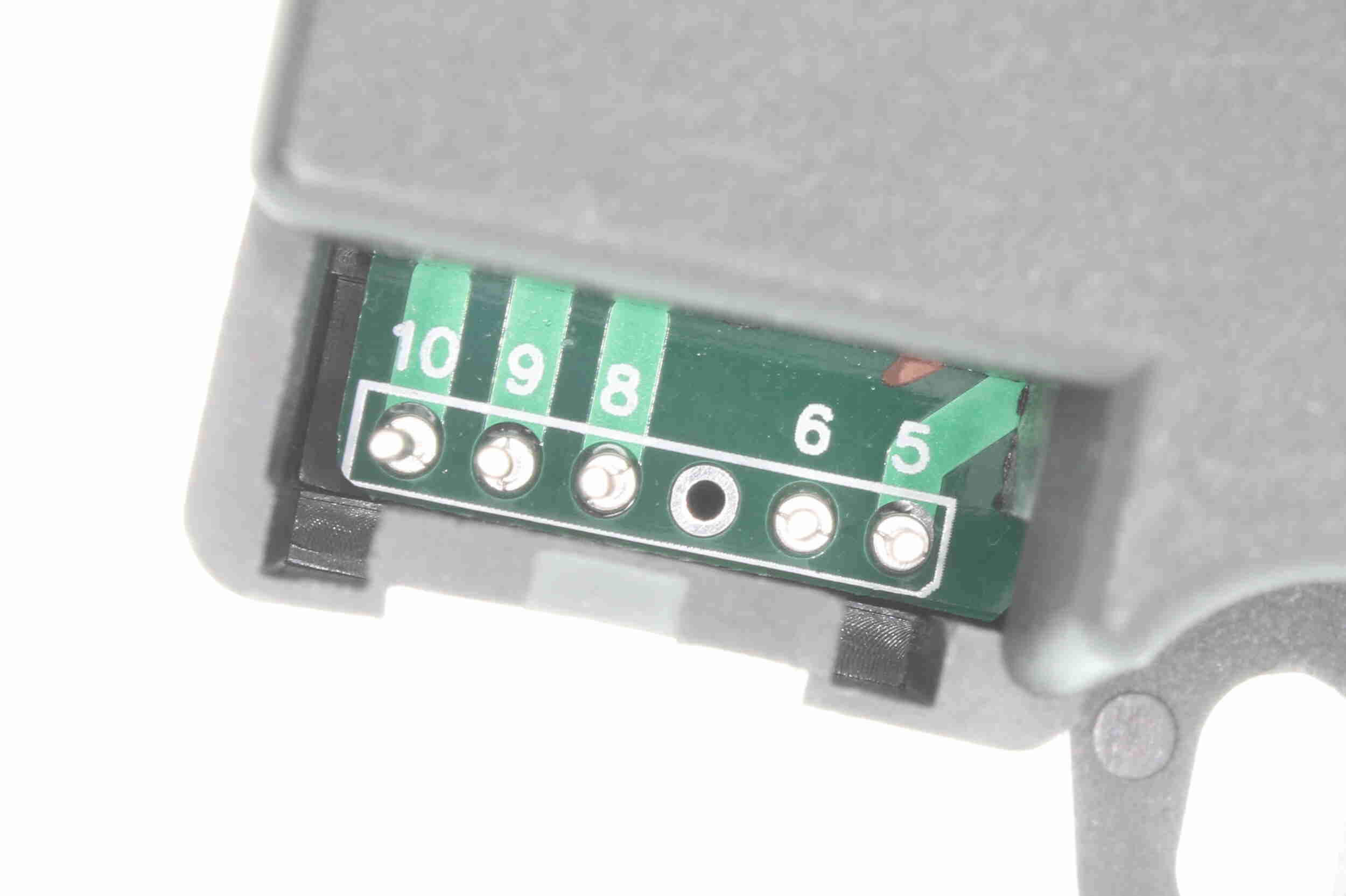 Washer Fluid Jet, headlight cleaning - V20-08-0123 VEMO