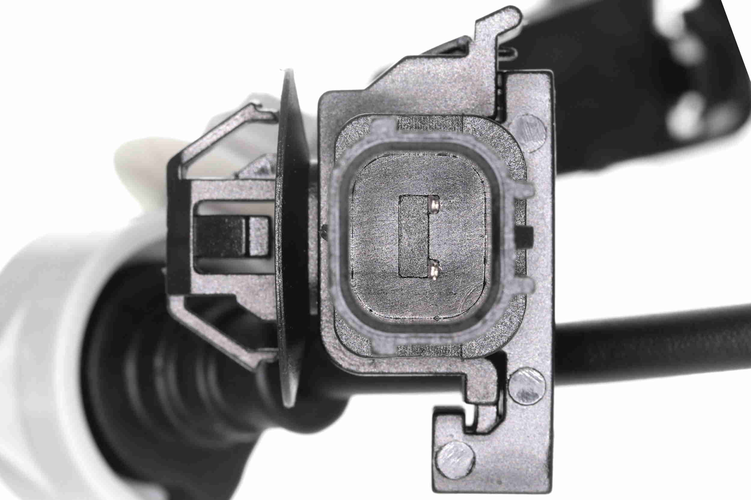 Sensor, wheel speed - V26-72-0170 VEMO