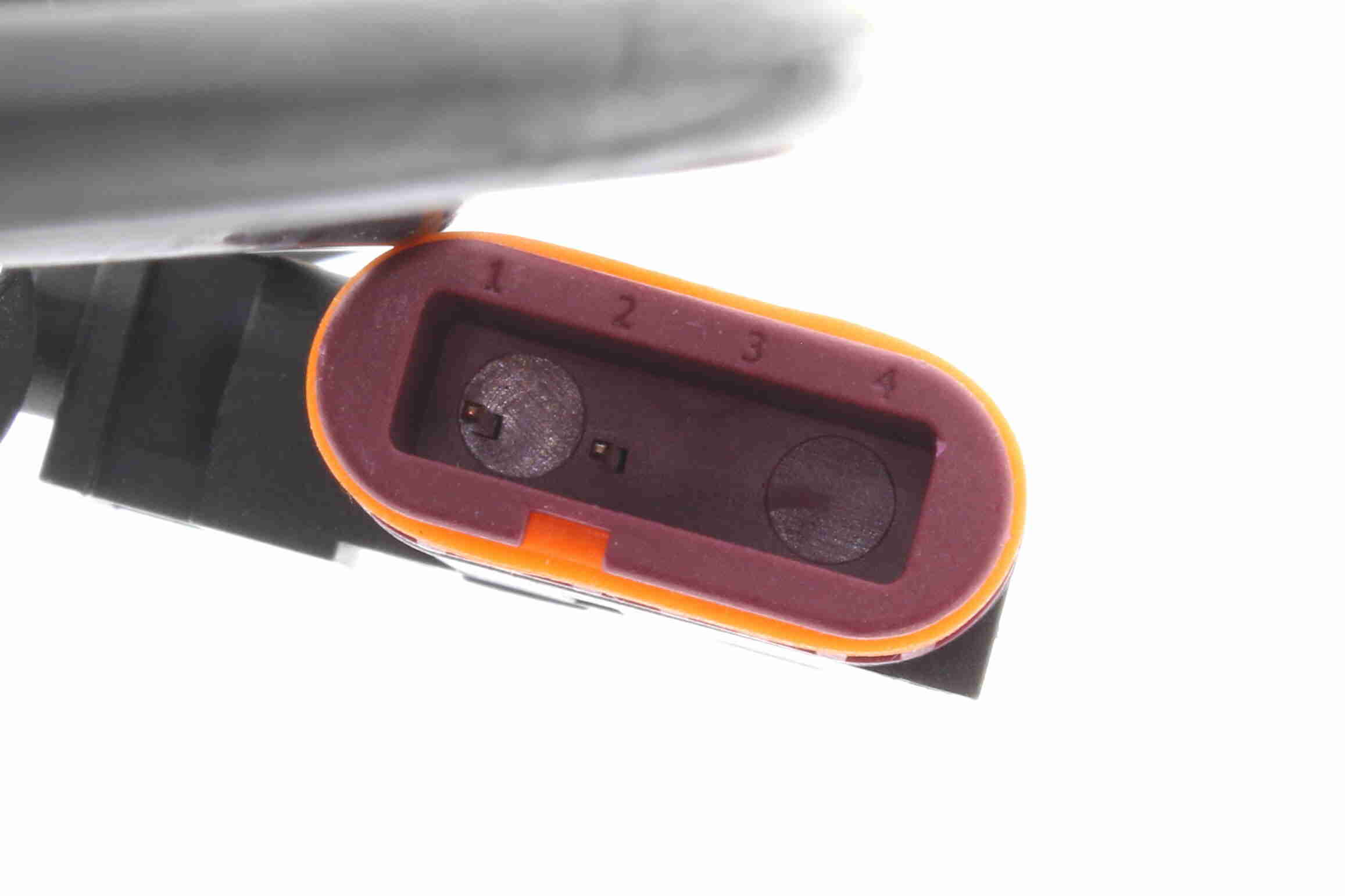 Sensor, wheel speed - V30-72-0211 VEMO