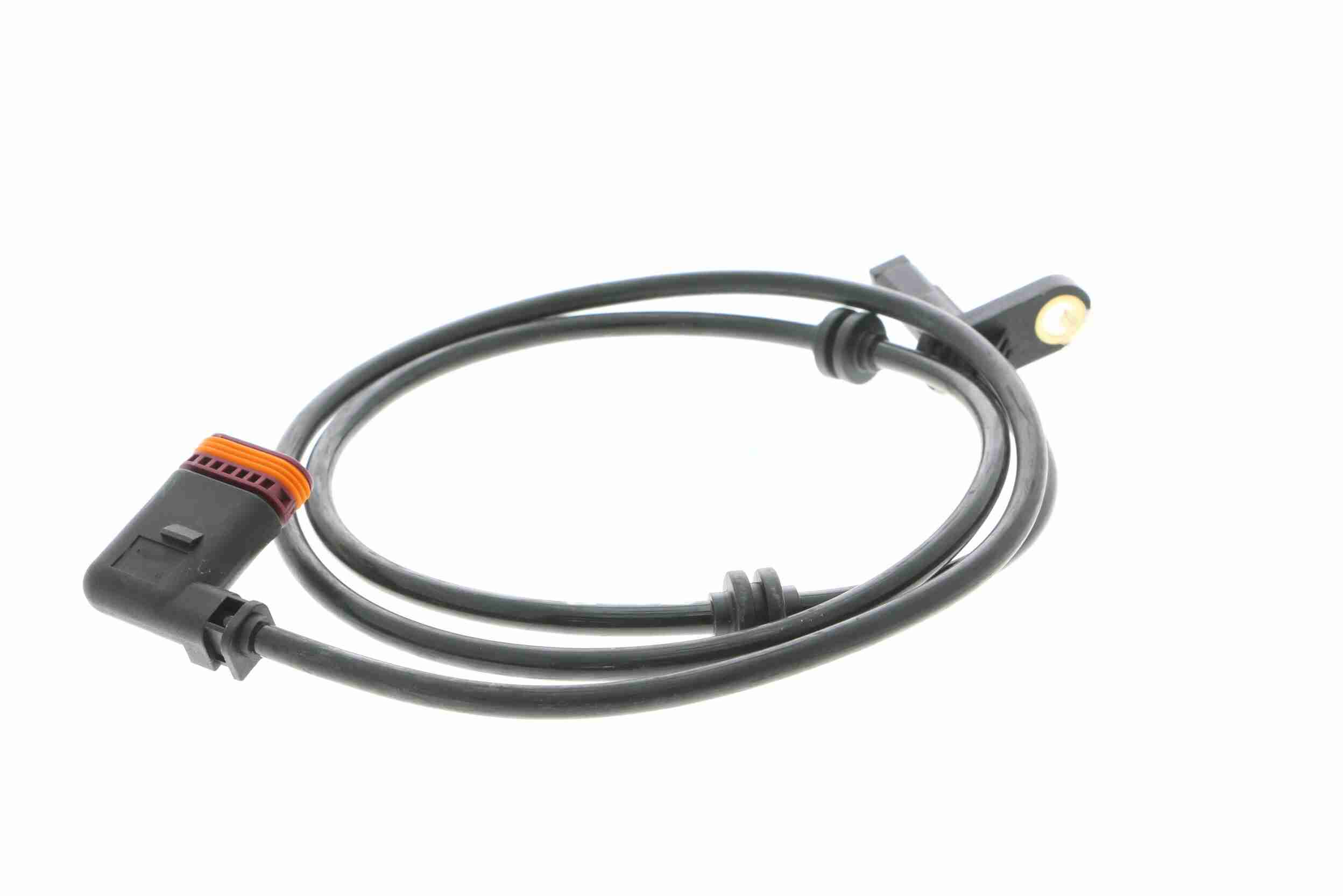 Sensor, wheel speed - V30-72-0211 VEMO