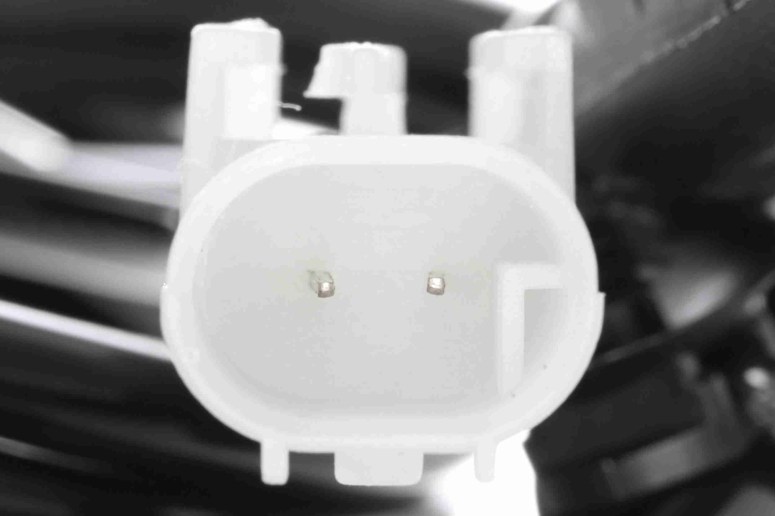 Sensor, wheel speed - V30-72-0880 VEMO