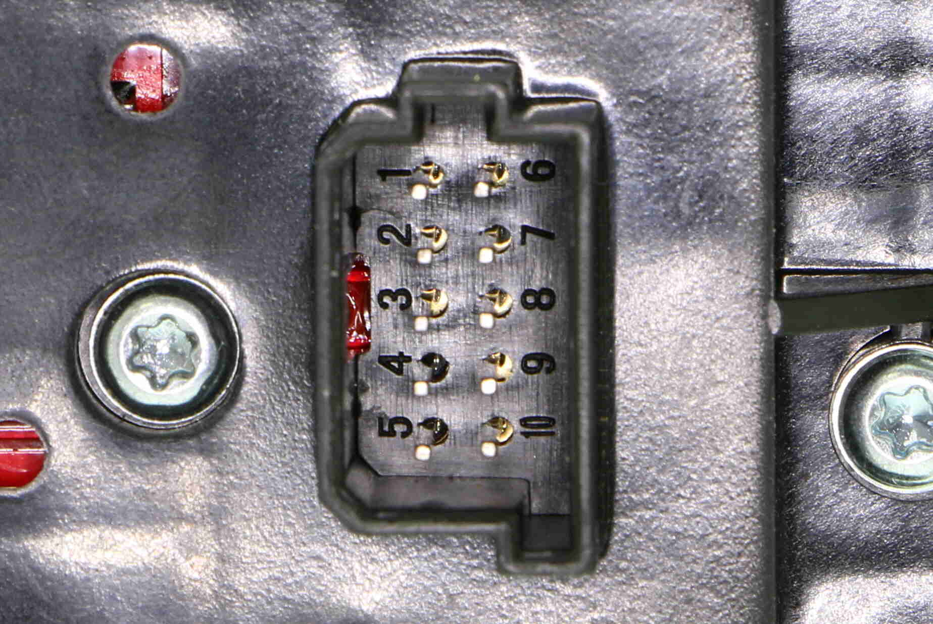 Switch, window regulator - V30-73-0223 VEMO