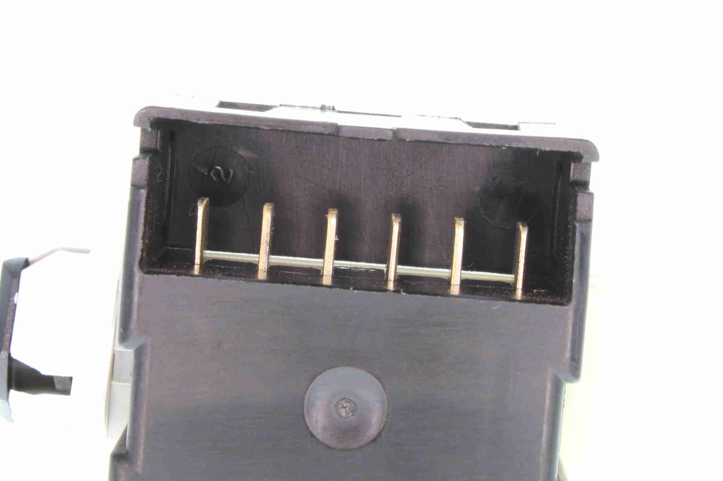 Brake Light Switch - V33-73-0002 VEMO